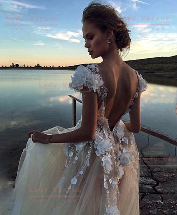 Bohemian Elegant Lace Wedding Dress 