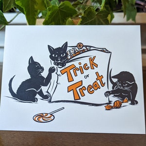 Trick-or-Treat! - Vintage Kitten Halloween Kaart