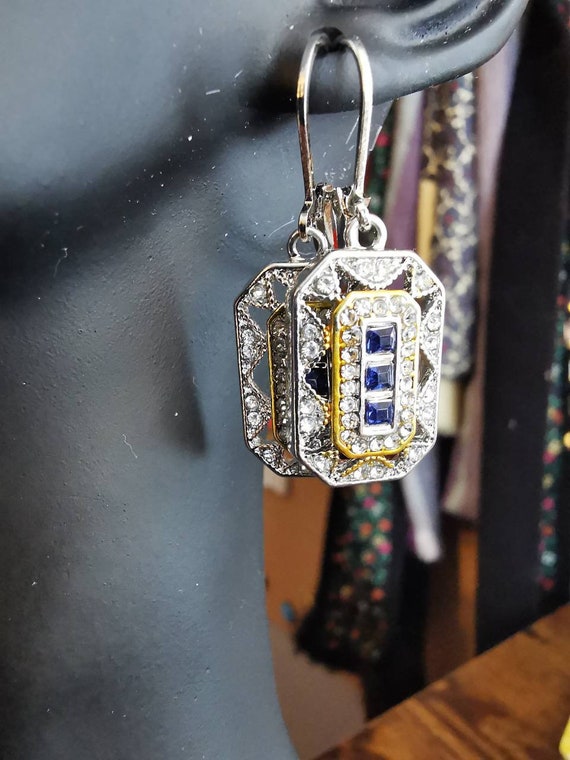 Gorgeous Rectangular Cubic Zirconia & Sapphire Dr… - image 7