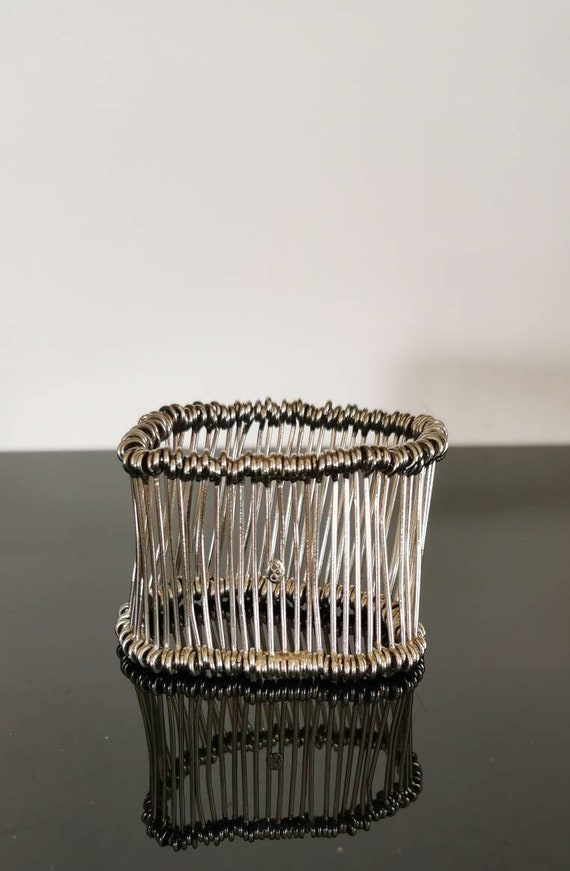 Links of london bracelets canada sale