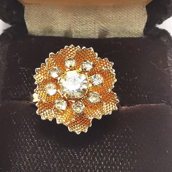 Sarah Coventry Gold Tone Ring | Costume Flower Rhinestone 1970's Jewelry Jewellery