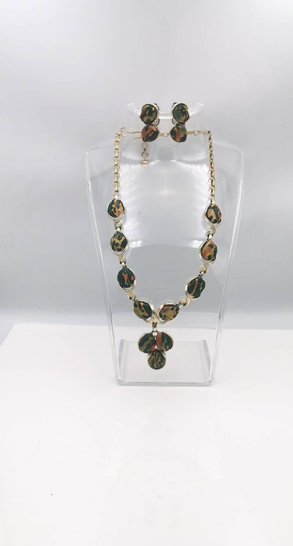 Retro Coro Lucite Jewelry Set, Green Marbled Neck… - image 1