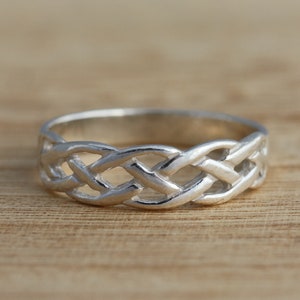 925 Sterling Silver Celtic Knot Band/Thumb Ring Gift Boxed