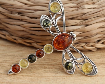 マルチカラーバルト海産琥珀925スターリングシルバートンボブローチ