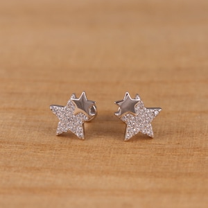 925 sterlingzilver CZ dubbele sterren kraakbeen oorknopjes per paar of enkele geschenkverpakking