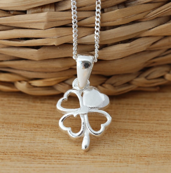 Collier Pendentif Argent Massif Trèfle à 4 Feuilles – Zircons, Thème Lune Et étoile