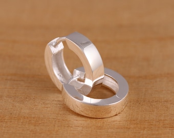 Orecchini a Cerchio Argento 925 - Orecchini Donna Argento 925 Cerchio - Cerchi Donna Uomo Unisex - Classici Sottili e Anallergici - Spessore 1.2 mm - Diametro 20 mm