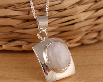 Rainbow Moonstone Solid 925 Sterling Silver Pendant Necklace Chain