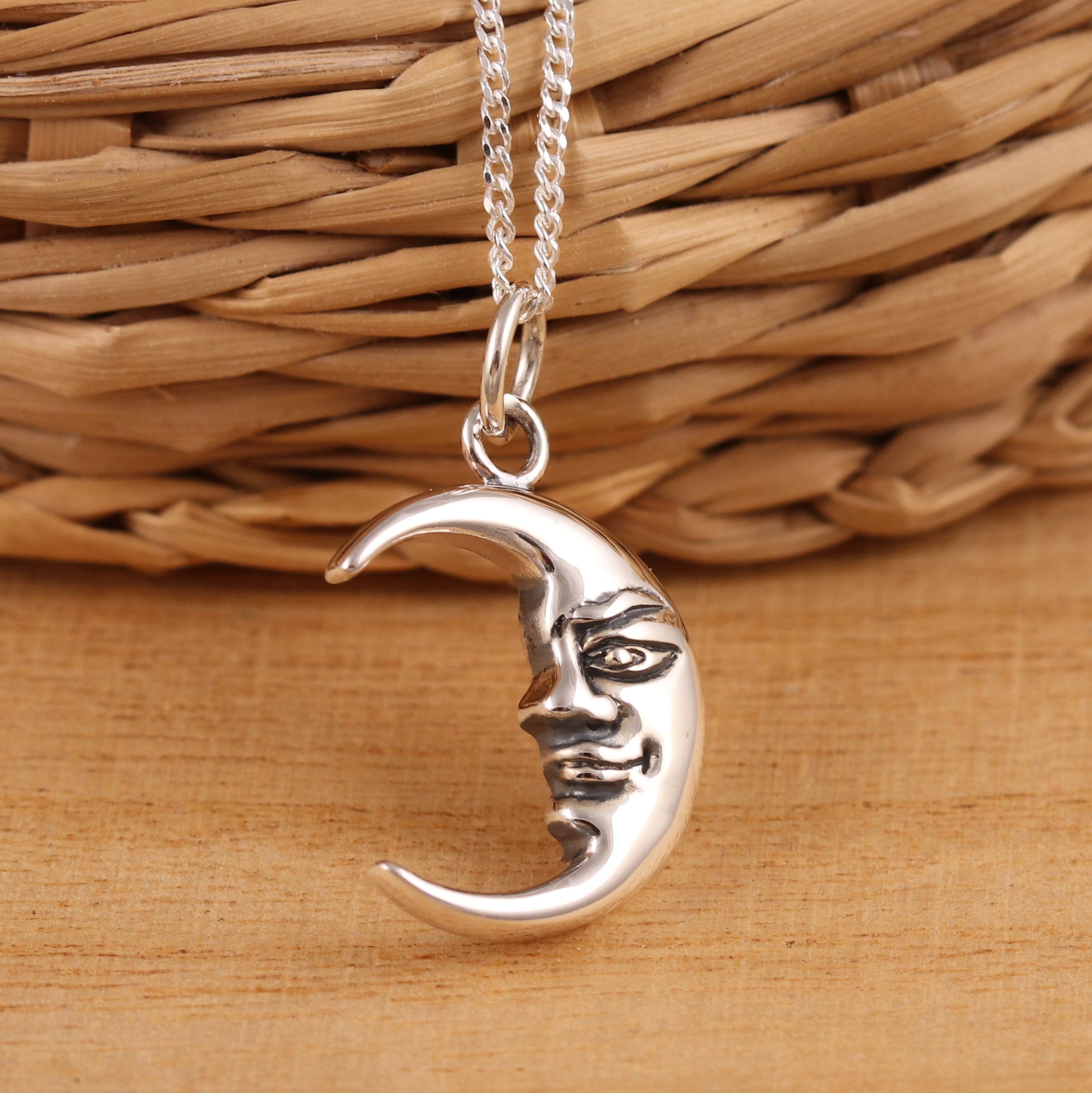 ソリッド 925 スターリング シルバー 三日月ペンダント 月の顔