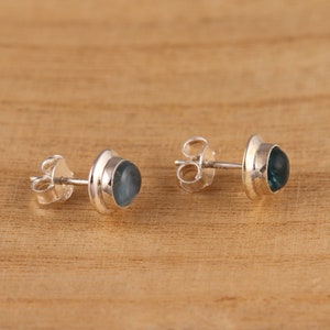 Natural Apatite 925 Sterling Silver Round 9mm Stud Earrings Gift Boxed