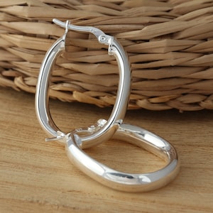 Solid 925 Sterling Silver Plain Oval U Shaped Huggie Hoop Earrings Gift Boxed