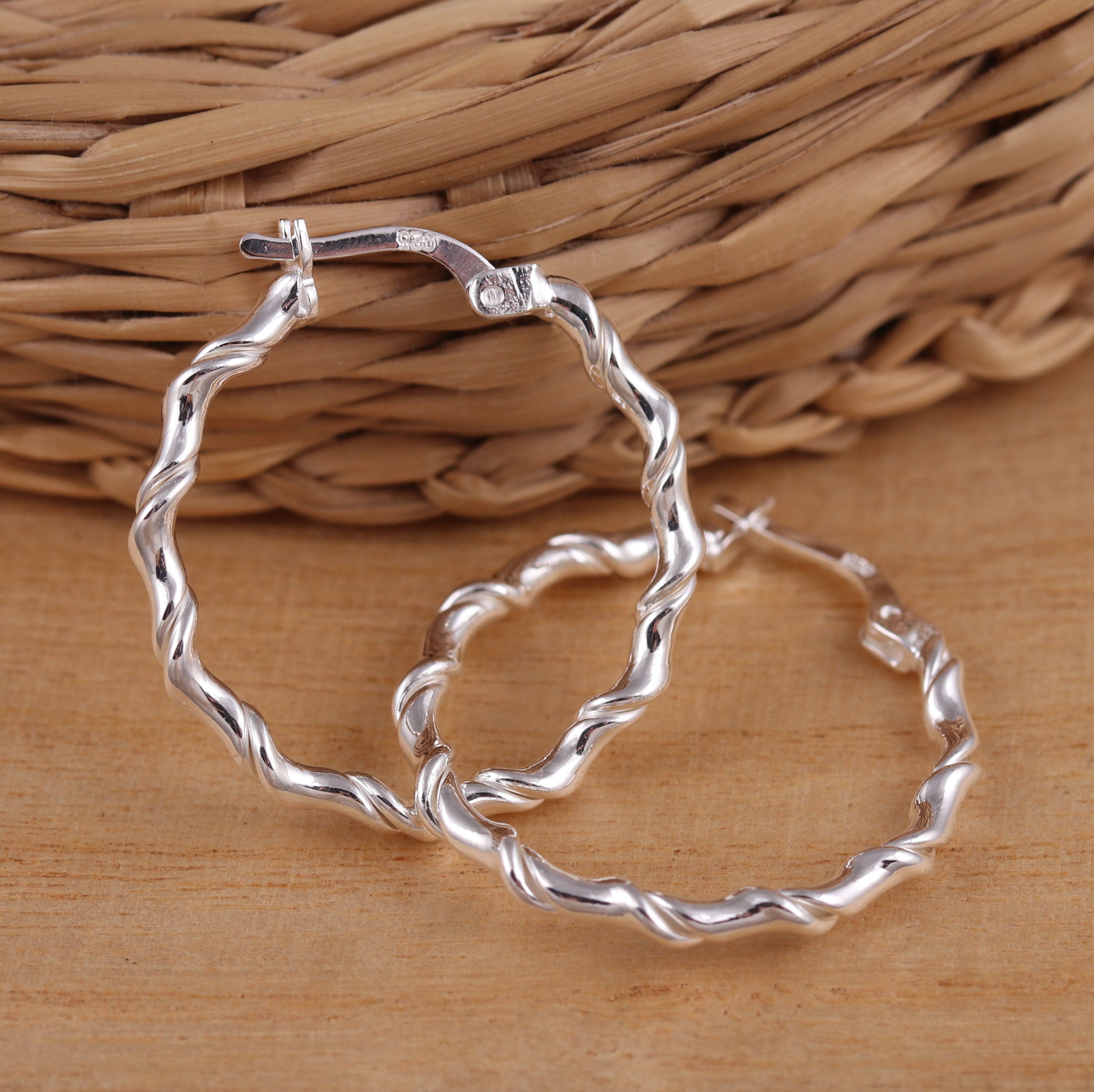 TATIANA☆[SILVER925] Volume Rope Hoop Earring The Tatiana Hoop Earrings – Everything Oro Jewelry