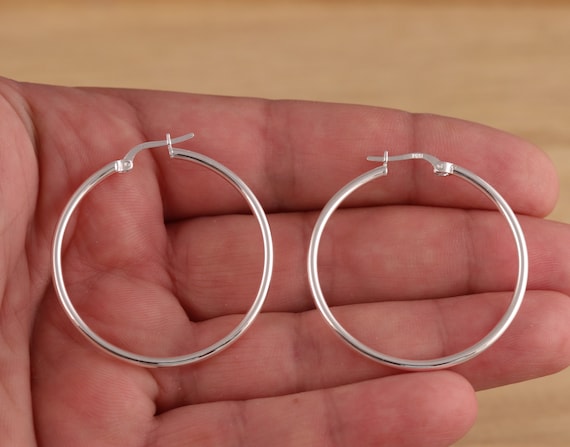 純度925スターリングシルバー製プレーンフープピアス 42mm ラージ