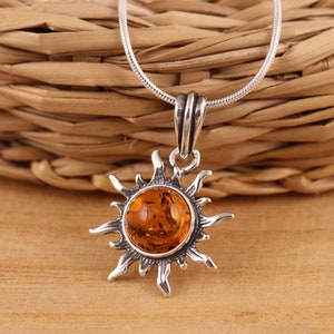 Natural Baltic Amber 925 Sterling Silver Sun Pendant Snake Chain 16- 26 Inches Gift Boxed