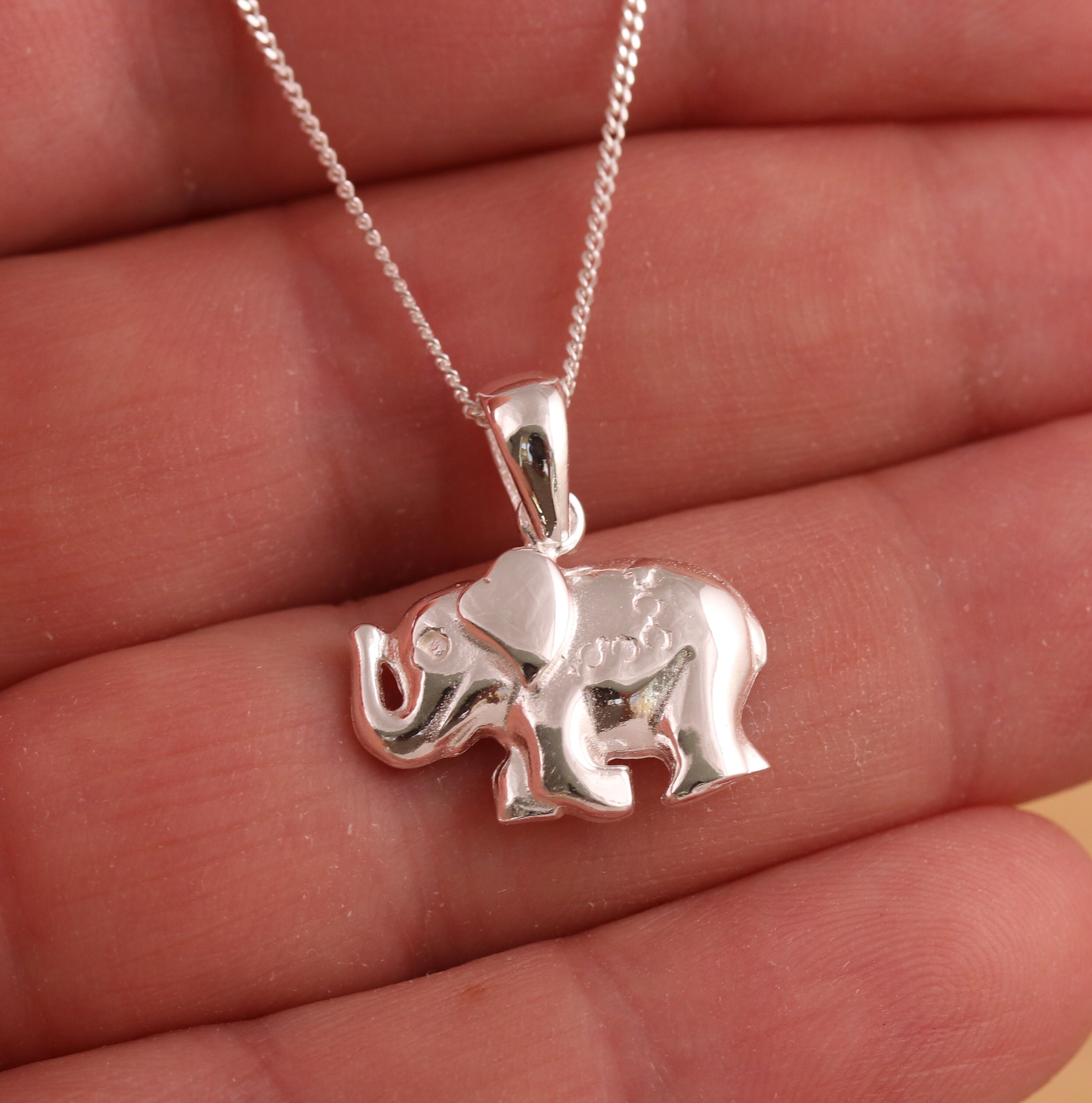Collier Chaîne En Argent Massif 925 Maille Art Nouveau Avec Pendentif éléphant - Occasion Porté