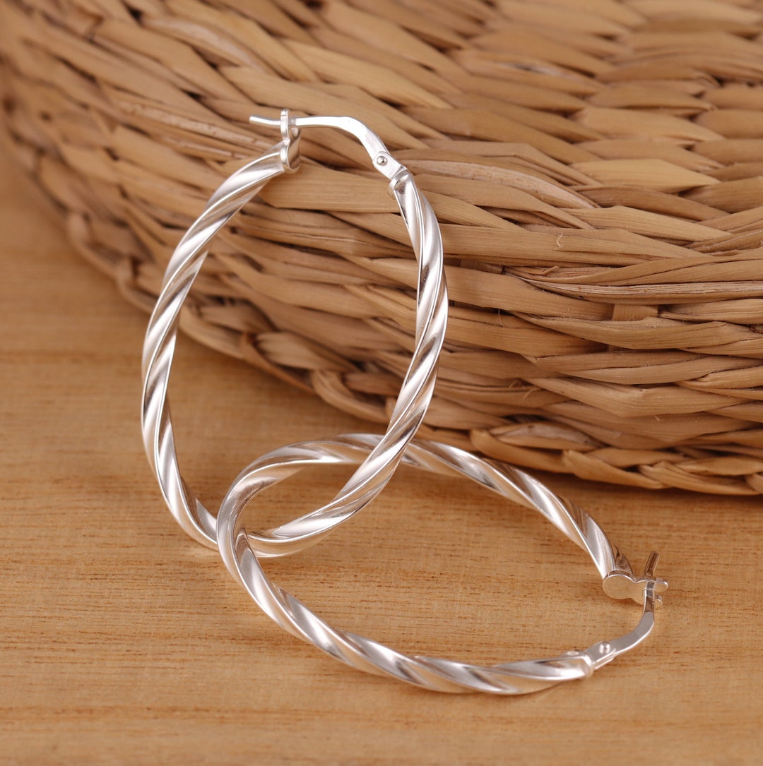 Orecchini A Cerchio In Argento Sterling 925 Per Donna – Modello Twisted Italiano A Doppio Giro Con Chiusura A Scatto – Charmsy