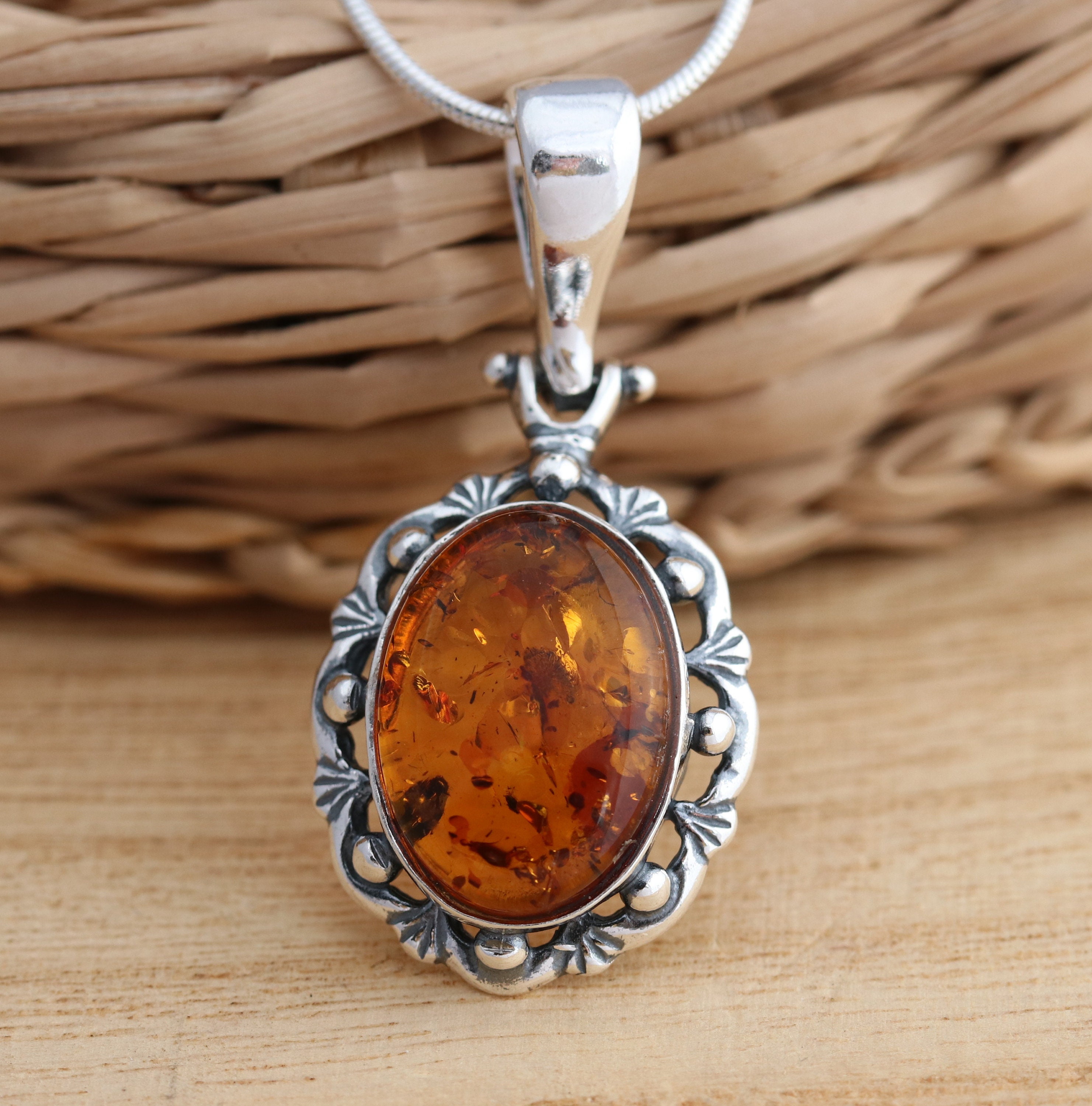 Oval Baltic Amber 925 Sterling Silver Pendant Snake Chain 16-26 Inches Jewellery Gift Boxed