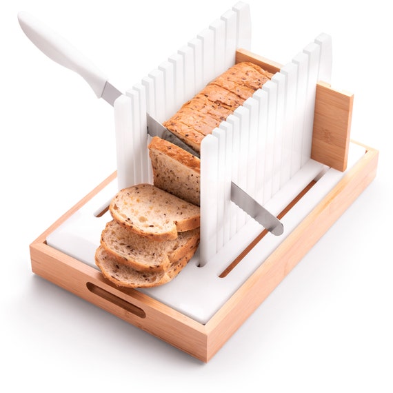  Professional Bamboo Bread Slicer for Homemade Bread, Get  Perfectly Even Slices in No Time - Compact & Durable Design - Easy to Use &  Clean - Ideal Bread Cutter for Home