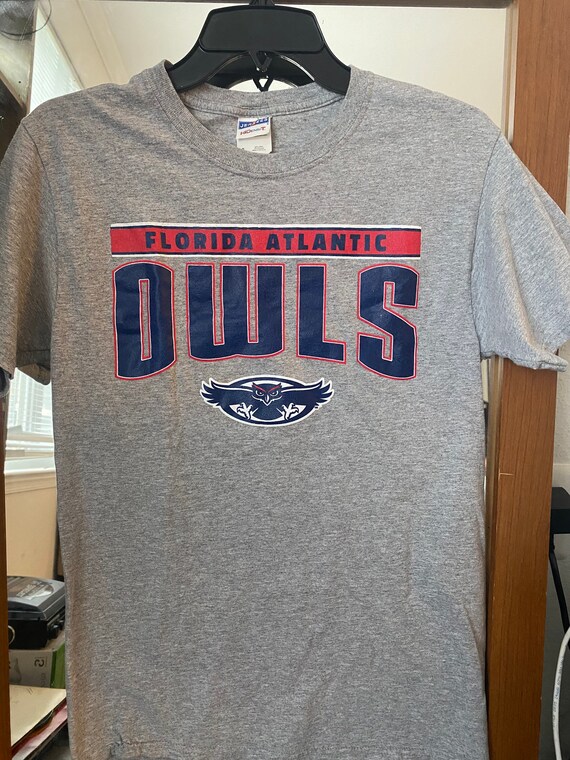 Vintage Florida Atlantic University Owls T-Shirt