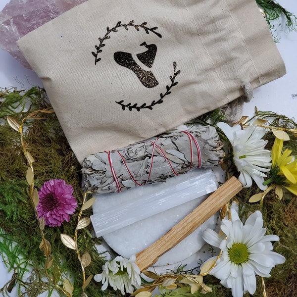 Cleansing Kit, Cleansing, Altar, Sage, Satin Spar, Rosemary, Cedar, Purifying, Peace, Tranquility, Spell, Kit, Witchcraft, Witch, Spiritual