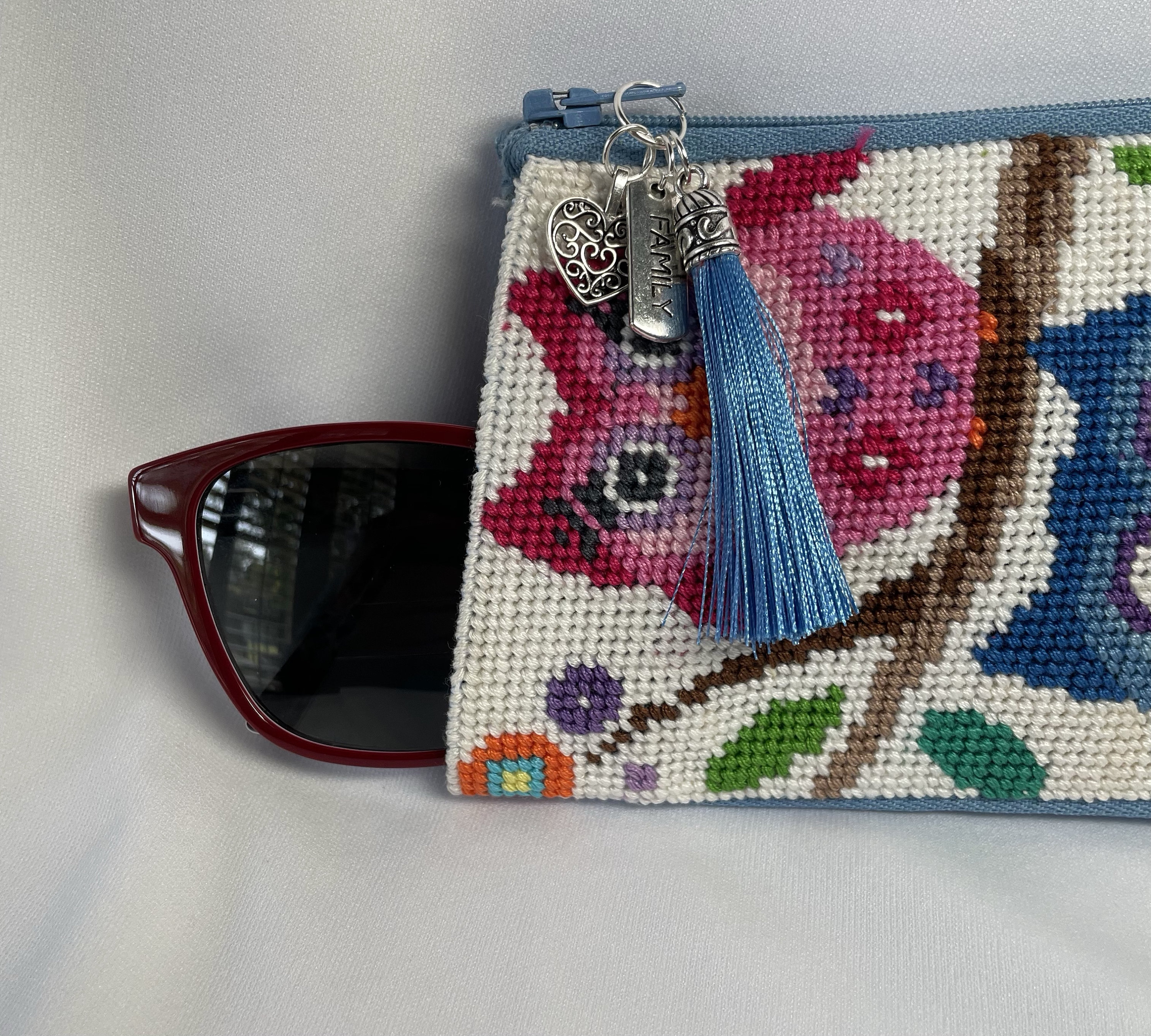 A Finished Needlepoint Eyeglass Case With a Pink and a Blue Etsy