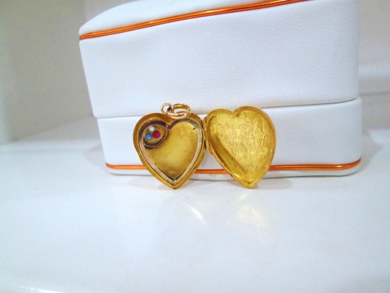 Antique Victorian 15ct Yellow Gold Heart Locket O… - image 8