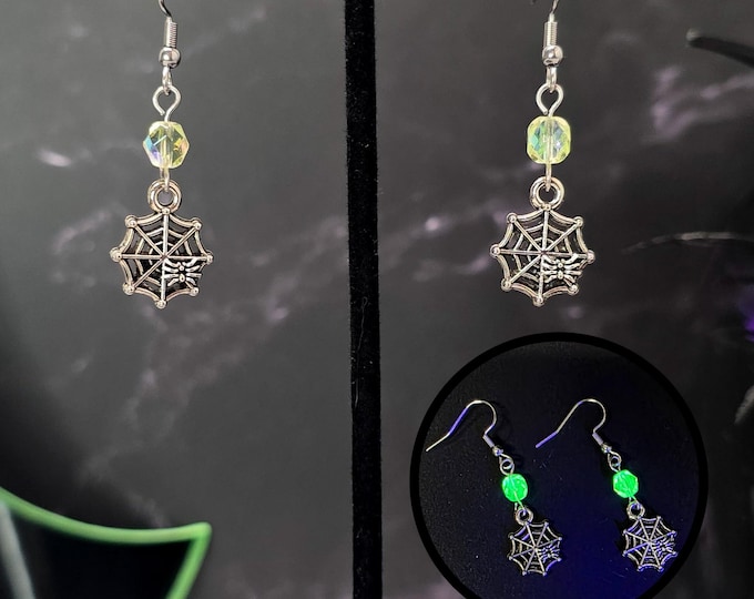 Spider uranium glass earrings