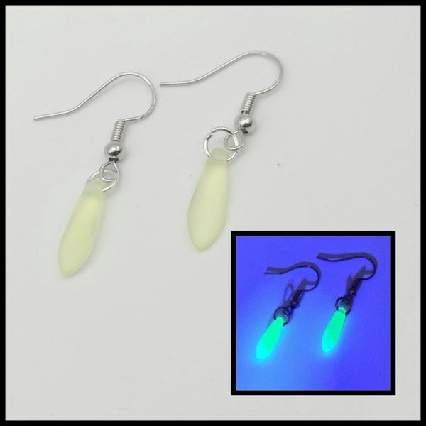 Silver frosted glass teardrop uranium glass earrings, vintage vaseline glass style jewelry, depression glass, blacklight party jewelry