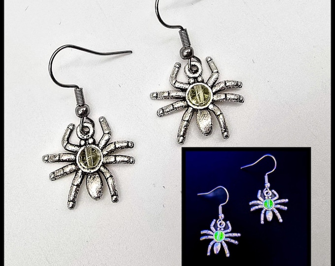 Spider uranium glass earrings