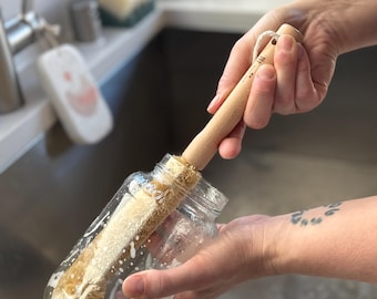 Coconut Bottle Scrub Brush | Sustainable Living