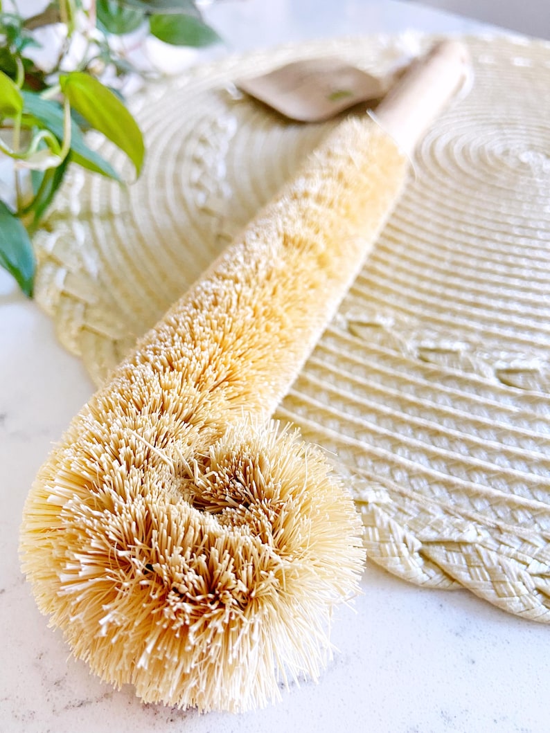 Coconut Bottle Cleaning Brush - Thumbnail 4
