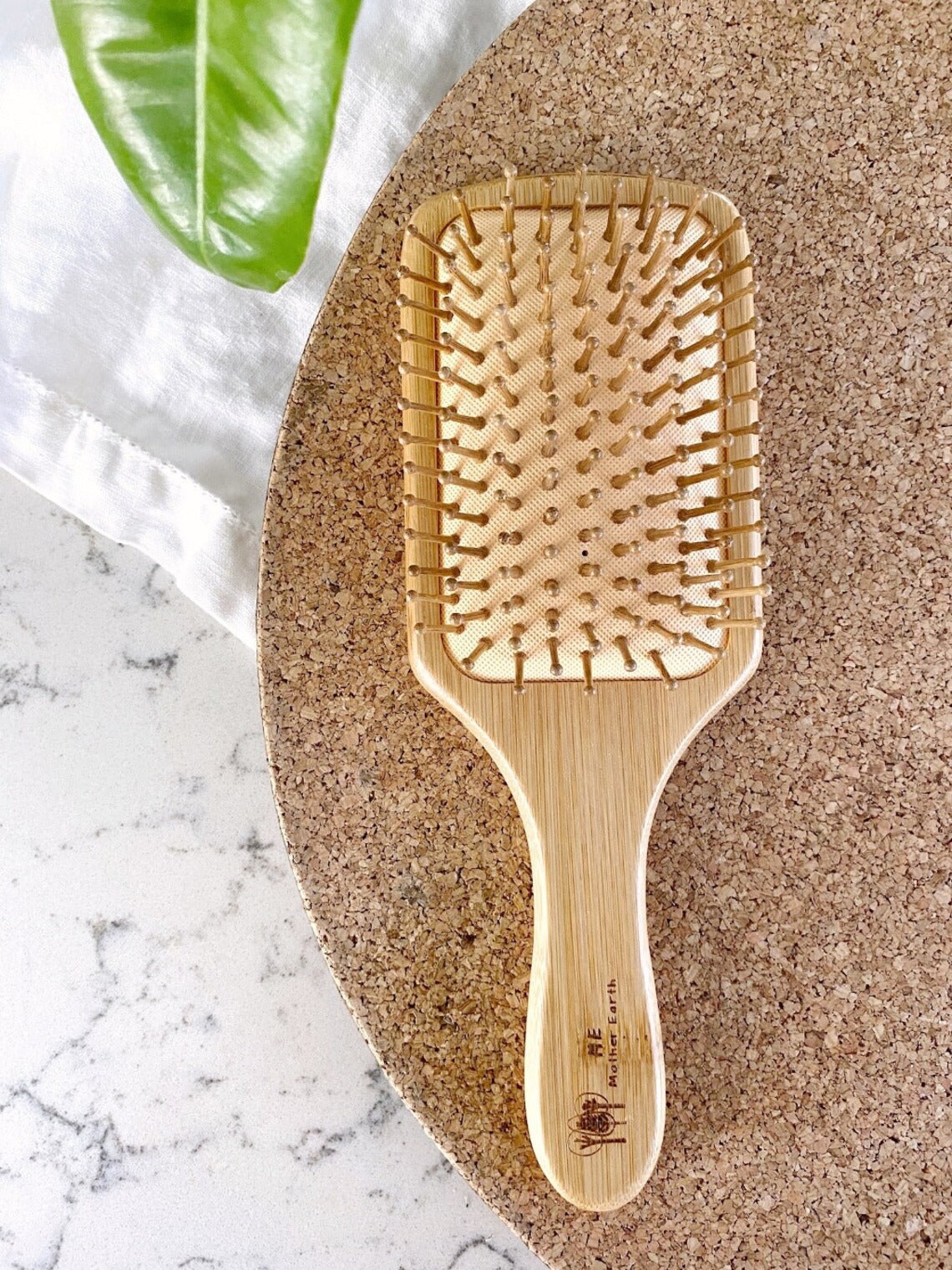 Bamboo Switch - Bamboo Paddle Hairbrush | Round | Christmas Gift Bestseller