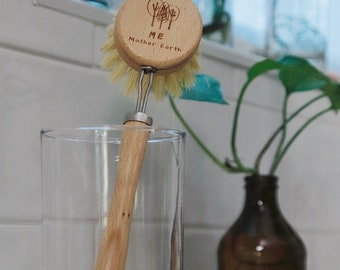 Beechwood Sisal Dish Brush: Eco-Friendly Kitchen Cleaning