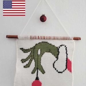 Grinch hand wallhanging crochet pattern