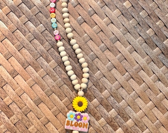 Teacher Lanyard, Colorful Teacher Lanyard, Teacher Name Lanyard, Personalized Wood Bead Lanyard, Personalized Bead Lanyard, Boho Teacher