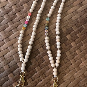 Teacher Lanyard, Colorful Teacher Lanyard, Teacher Name Lanyard, Personalized Wood Bead Lanyard, Personalized Bead Lanyard, Boho Teacher