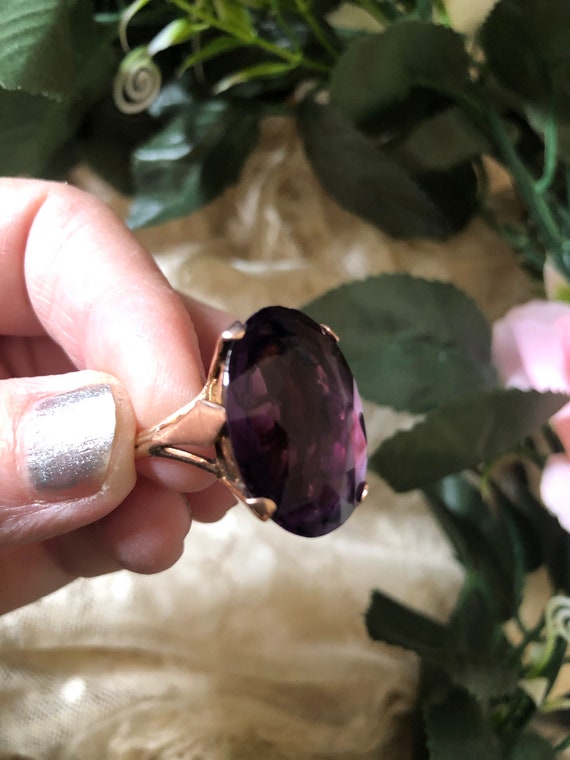 statement vintage ring Gem