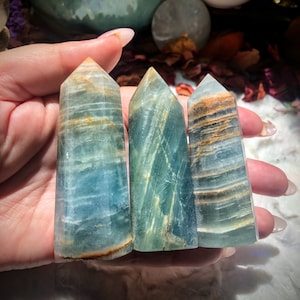 ONE Argentinian Blue Onyx Polished Tower, Banded Blue Onyx Tower, Blue Onyx Crystal, Blue Onyx Specimen,  Blue Onyx Mineral
