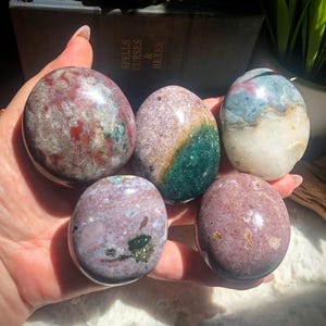 ONE Ocean Jasper Palm Stone, Ocean Jasper Palmstone, Sea Jasper Palmstone, Ocean Jasper Specimen, Ocean Jasper Crystal