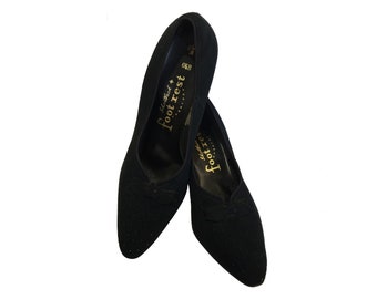 50s-60s Kitten Heels  - black suede leather women's shoes Footrest. Size AU 6.5B