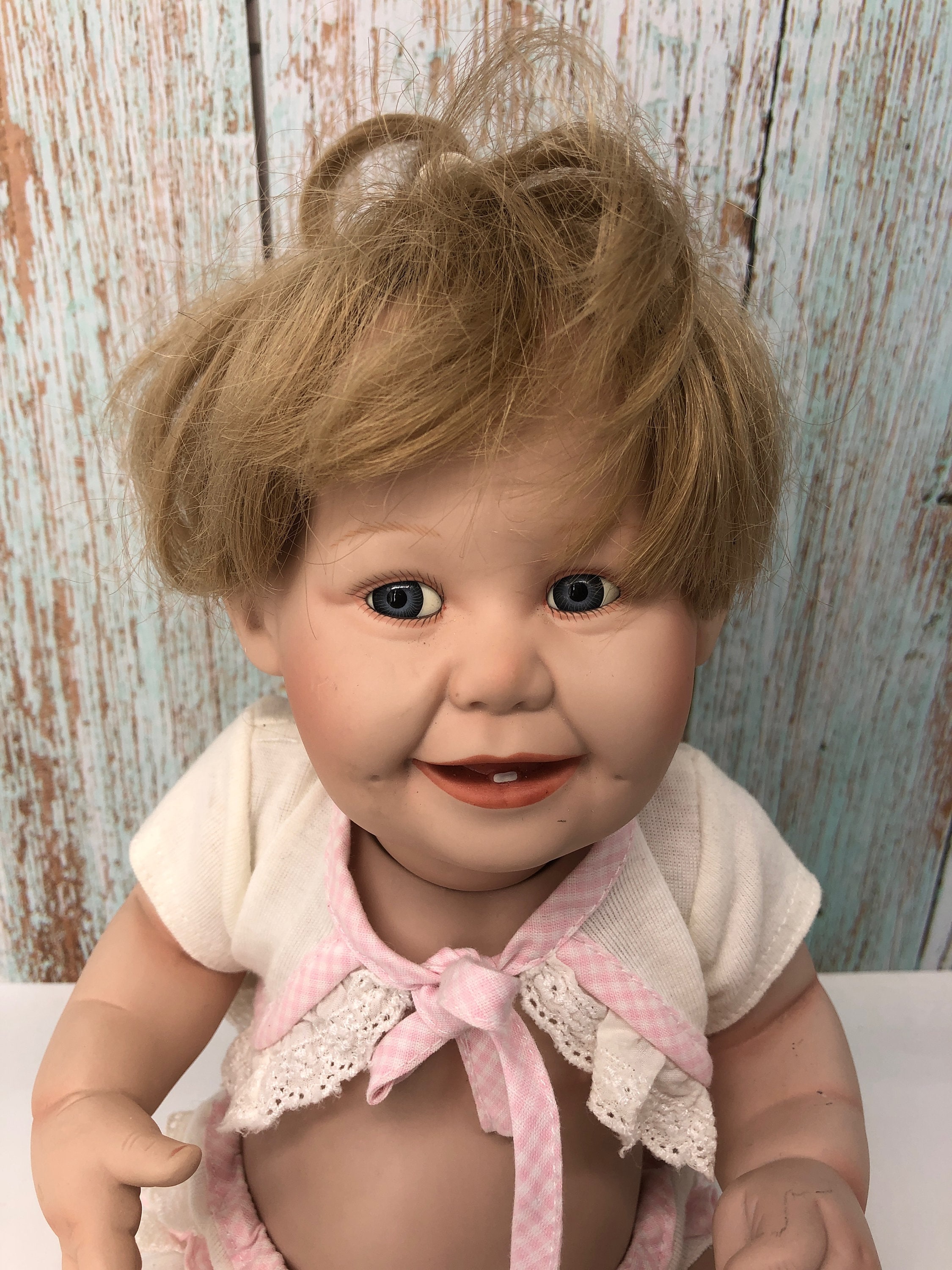アンティーク 人形  Ashton-Drake Galleries Vintage Ashton Drake Doll #4809, Porcelain 