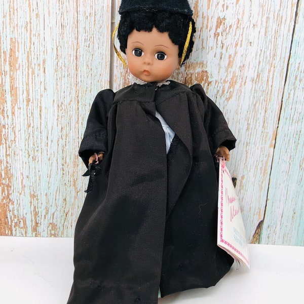 Vintage Madame Alexander doll, MA Graduation doll, AA graduation doll, 8" graduation doll, hang tag, needs diploma, Madam #307-1 AA