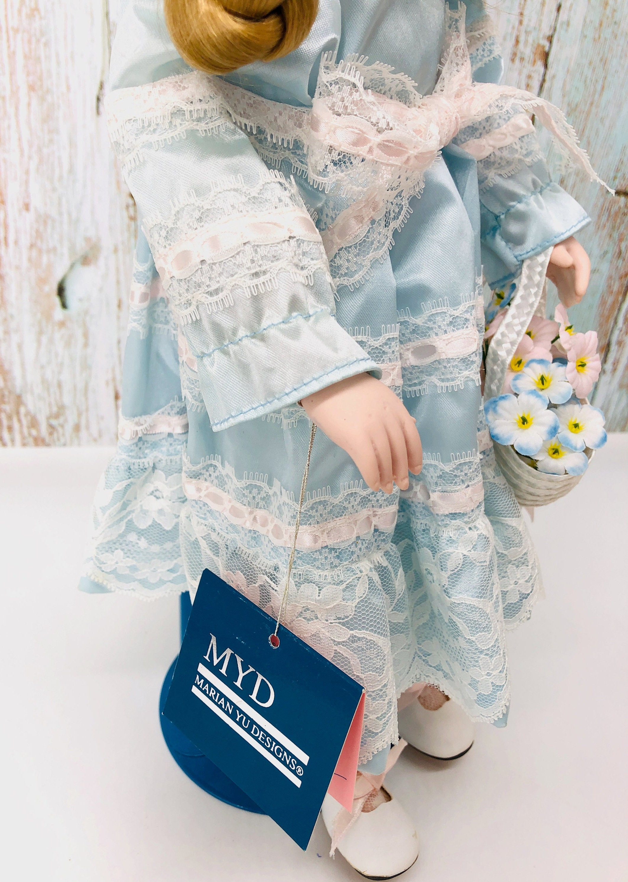 Marian Yu Design MYD 16 Bisque Doll SCHOOL GIRL Beautiful w/box