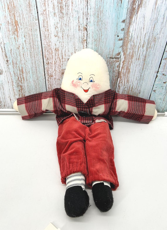 Vintage 1990s Soft Humpty Dumpty Handmade Doo, 19 Inch Humpty