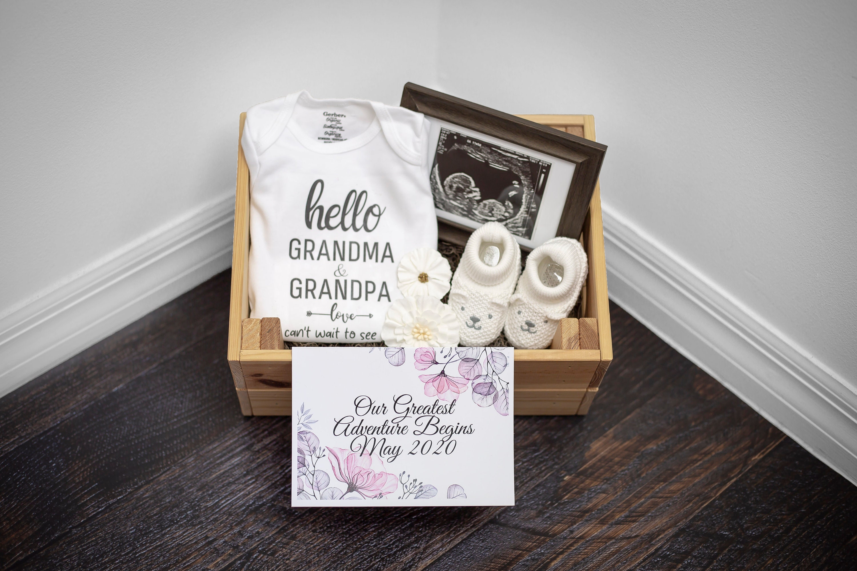 Pregnancy Announcement Gift Box for Family Baby Reveal Etsy