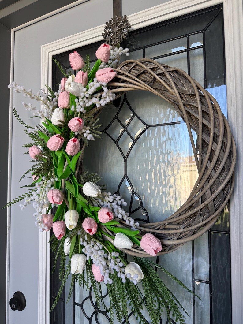 Spring Tulip Wreath for Front Door, Pink and White Floral Door Wreath ...