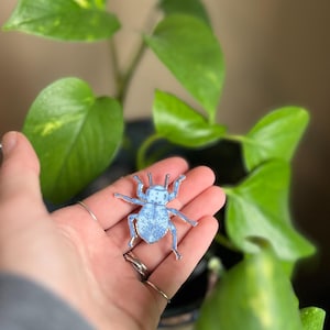 Blauer Tod Täuschender Käfer Hard Emaille Pin