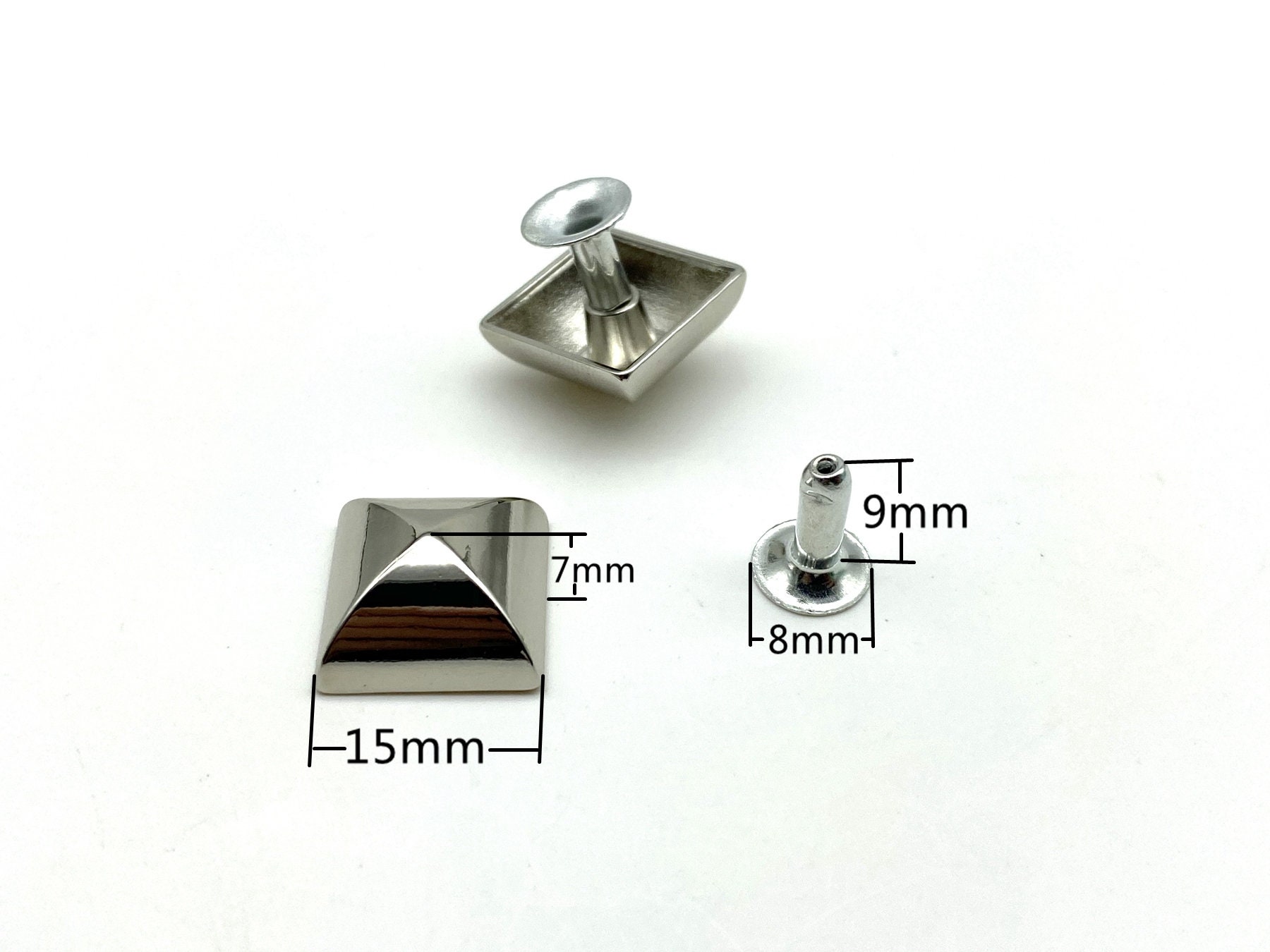 アクセサリー BUNNEY 15mm Pyramid Stud 15mm Pyramid Stud - Bunney