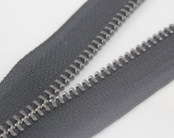 Size 3#  3mm metal solid brass Gunmetal teeth zipper for purse  by the yard  Off White Black