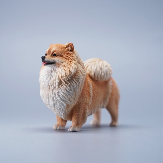 1/6 Scale Miniature Pomeranian Dog: Dollhouse Pet for Blythe, Ob11